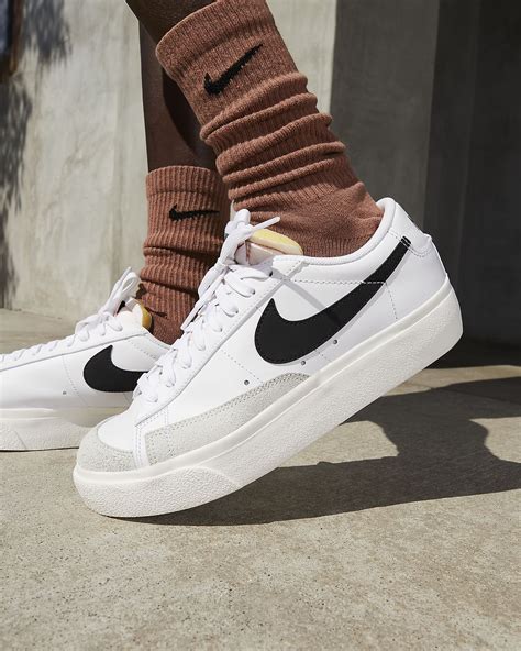 nike blazer low platform shoes